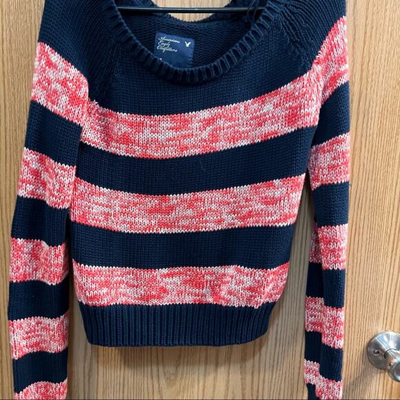 American Eagle Outfitters Striped Cozy & Thick Sweater Women's Size Small - Picture 3 of 6